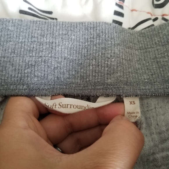 Soft Surroundings Shoreline Embroidered Pants XS - Picture 11 of 12